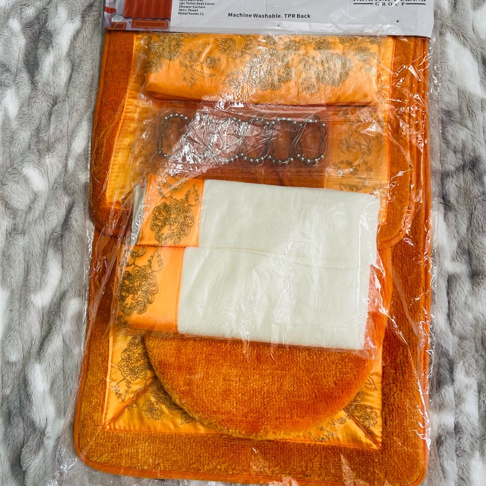 Elegant Orange Bath Accessory Set